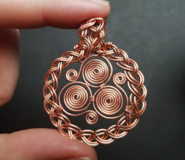 Celtic Triskele Pendant Wire Wrap Tutorial | How to make a Wire Wrapped Triskelion Pendant 4